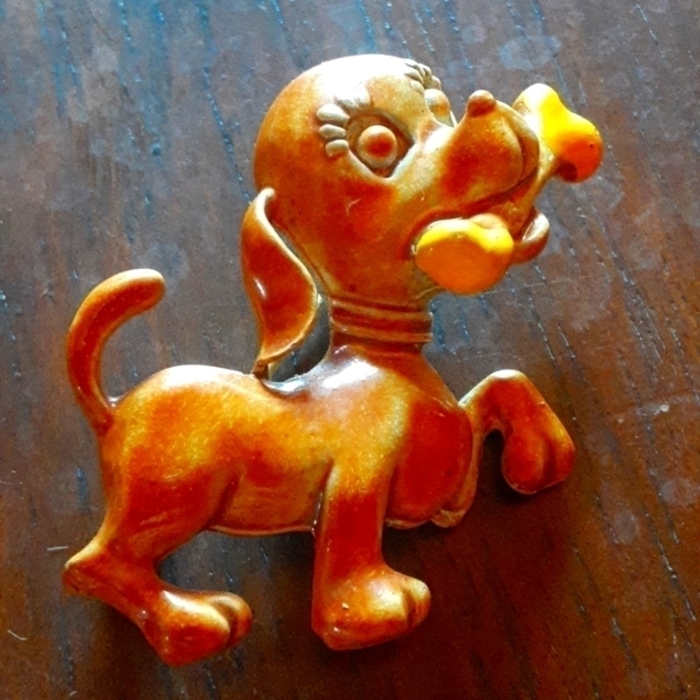 Cute Vintage Enamel Puppy Dog